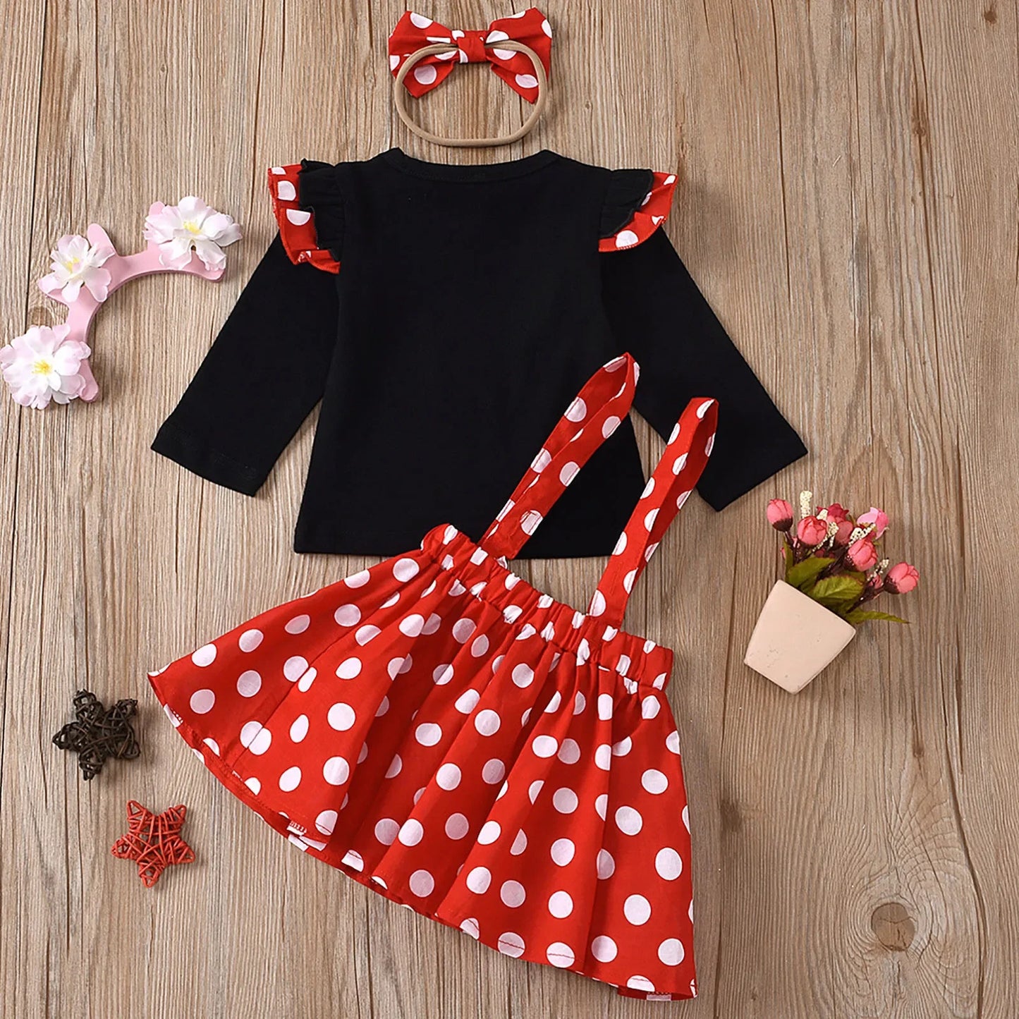 Cute Minnie-Inspired Polka Dot Outfit
